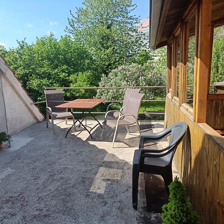 Gasthof Adler Ferienwohnung Ichenhausen Exteriör bild