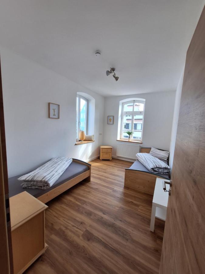 Gasthof Adler Ferienwohnung Ichenhausen Exteriör bild
