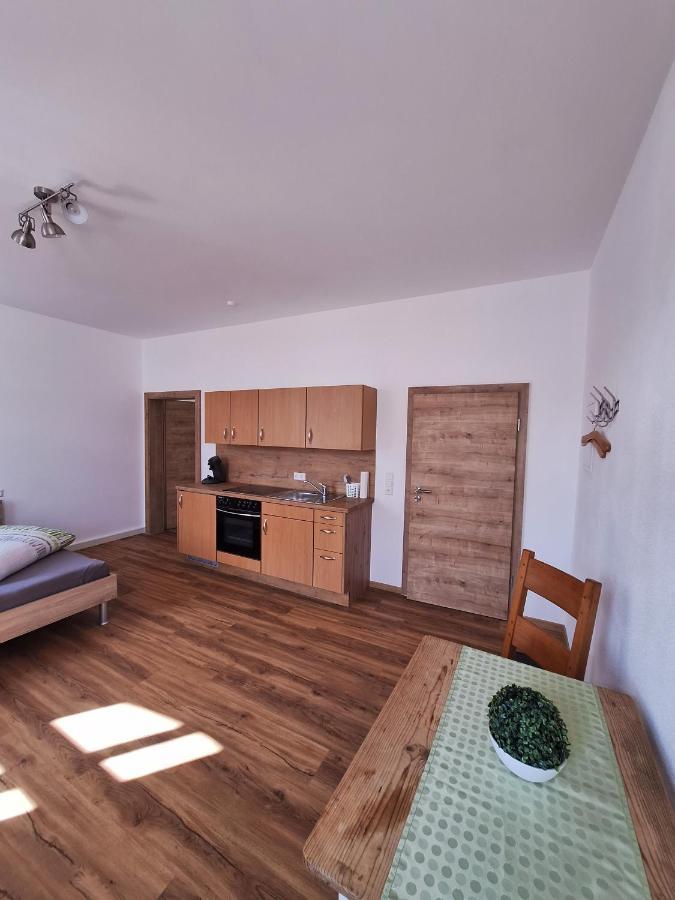 Gasthof Adler Ferienwohnung Ichenhausen Exteriör bild